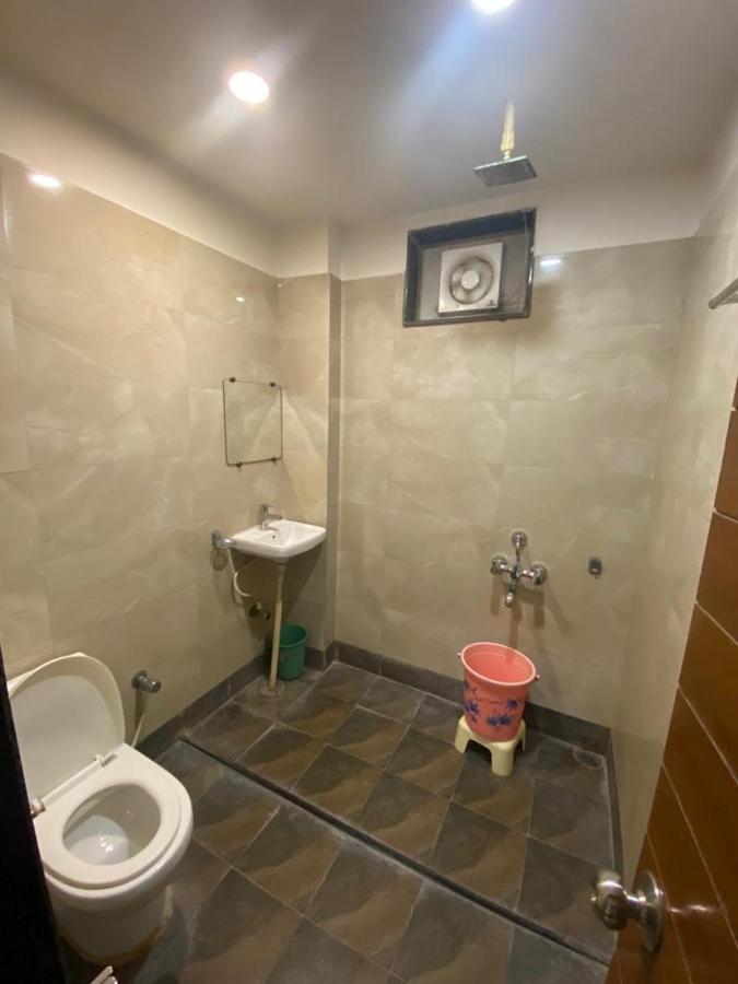 Hotel Raghupati Ayodhya 外观 照片