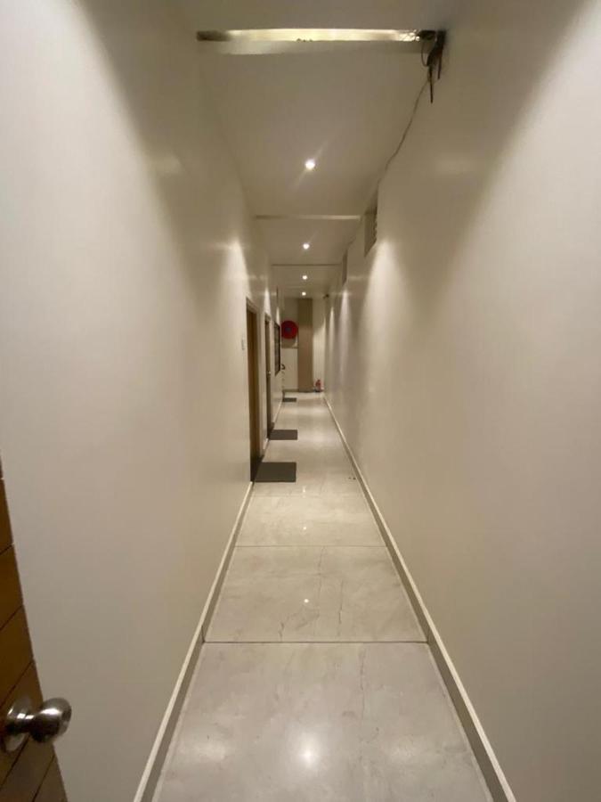 Hotel Raghupati Ayodhya 外观 照片